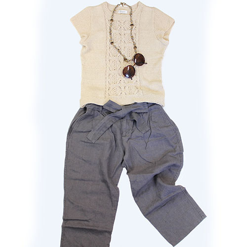 アランレースのセーター